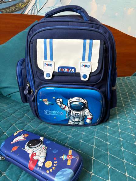 Рюкзак школьный