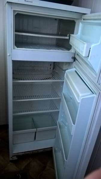 Продается холодильник в Дубне