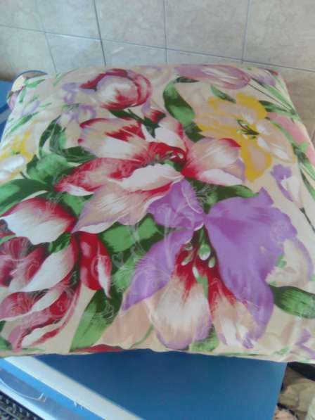 Чистка подушек изготовление пуховых одеял жилетов в Москве фото 8