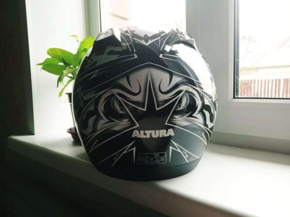 Гоночный шлем в Екатеринбурге