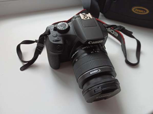 Фотоаппарат "Canon" EOS 1300D в 