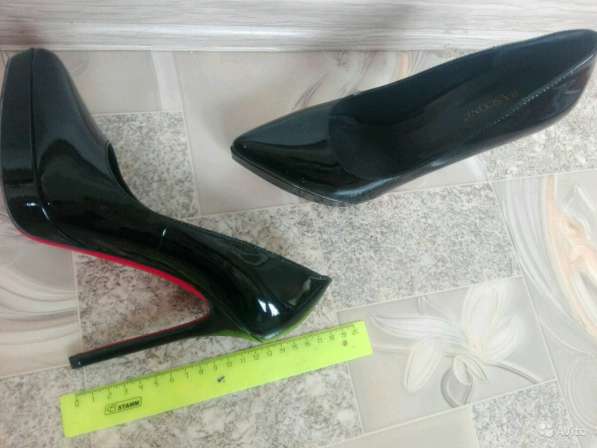 Туфли черные лаковые Basconi, 37 размер в Севастополе фото 3