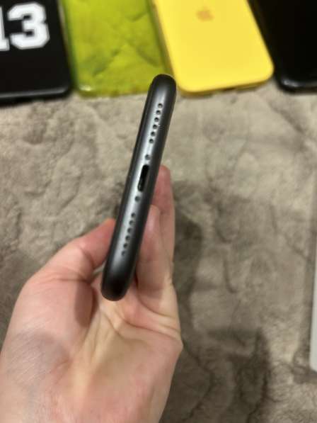 Телефон Айфон 11 128 Гб в Лобне фото 5