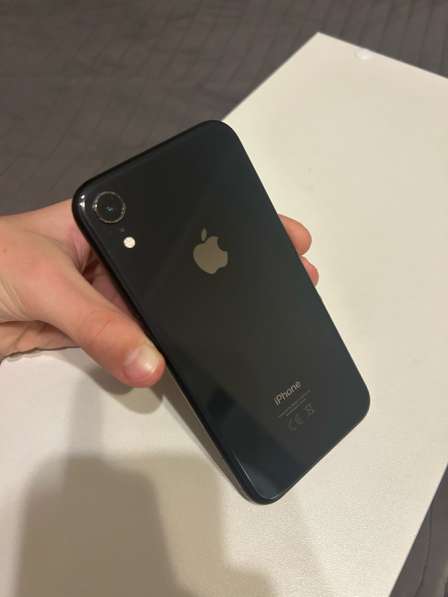 IPhone XR использованный работает чистый без царапин в Уфе
