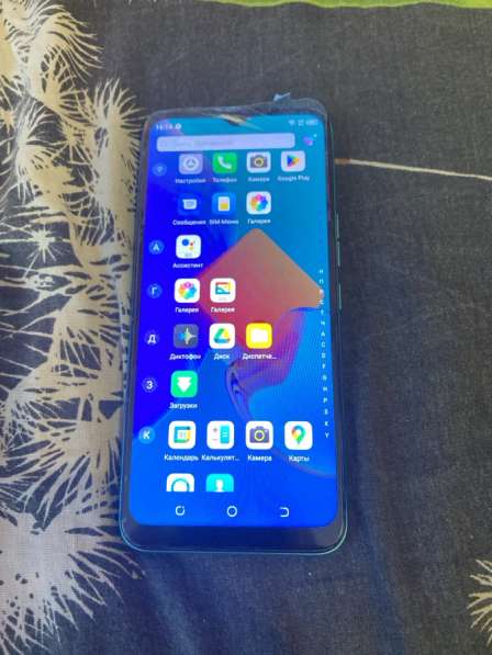 Tecno Spart go22 памит телефона 32г