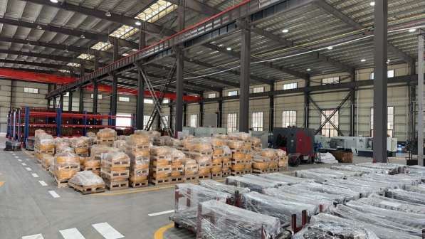 Каток поддерживающий Komatsu РС4000