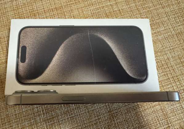 Apple iPhone 15 Pro 128Gb серый титан в Омске фото 6