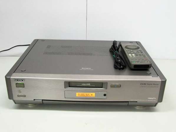 Sony EV-NS9000 Hi8 NTSC видеомагнитофон