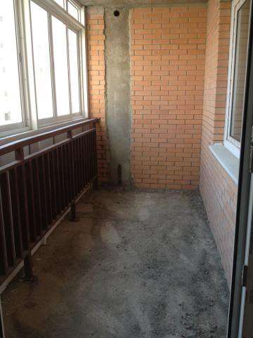 Продам двухкомнатную квартиру в Подольске. Жилая площадь 69 кв.м. Этаж 14. Есть балкон.