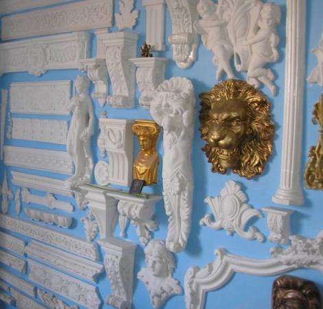 Склад лепного полиуретанового декора DECOMASTER в Крыму в Симферополе фото 15