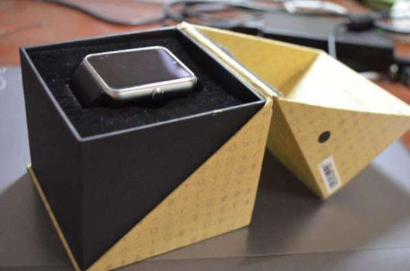 Умные часы Smart Watch GT08 + карта памяти в подарок в Санкт-Петербурге фото 4