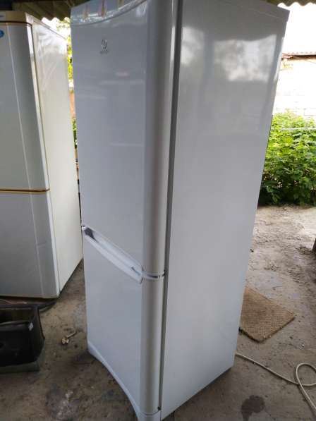 Холодильники 2-камерные с доставкой в Керчи
