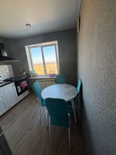 На срочной продаже 3 комн. квартира в Омске фото 3