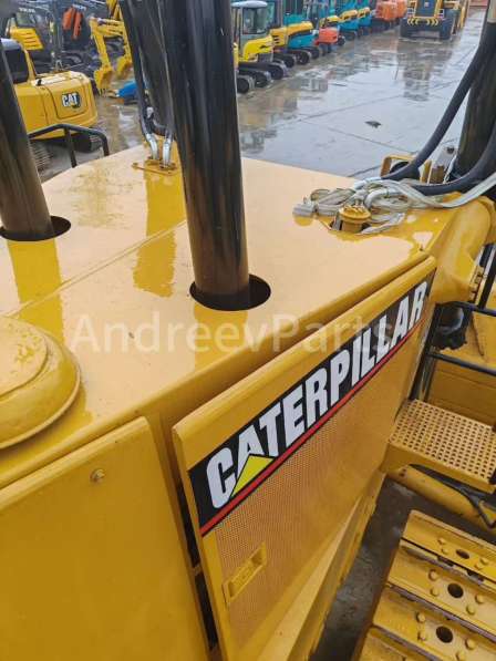 Бульдозер Caterpillar D10T в Санкт-Петербурге фото 8