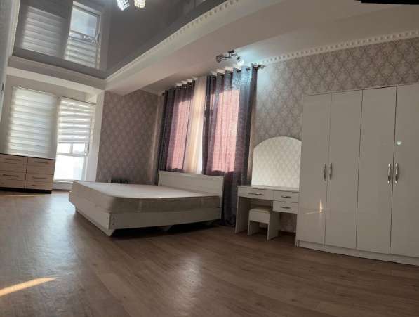 Срочно!!! Продается просторная 3кв. в ж\к в фото 190