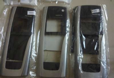 Передняя панель Nokia 9500