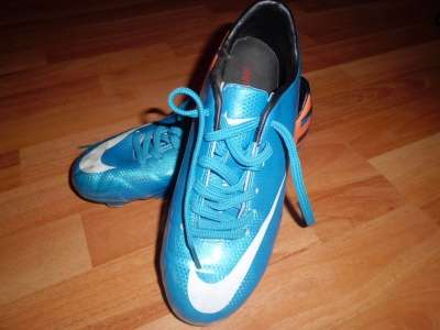 бутсы NIKE MERCURIAL