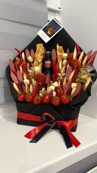 Мужской съедобный букет в Казани