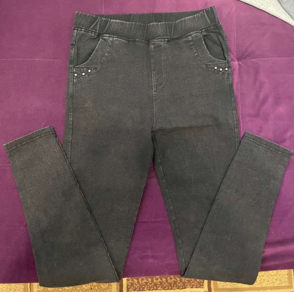 Джинсы на резинке