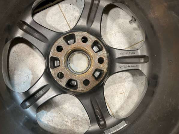 Колеса колеса R17 в Новом Уренгое