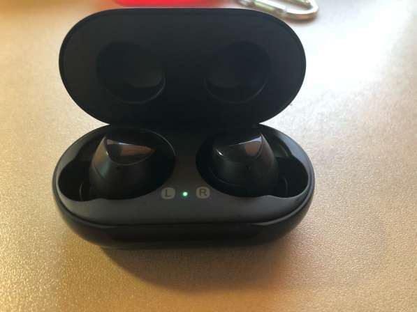 Samsung galaxy buds в Москве