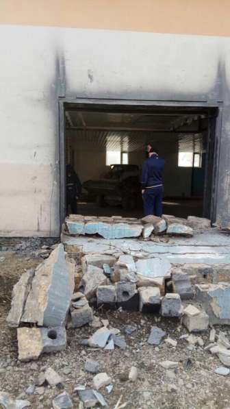 Резка бетонных полов и стен под двери и окна в Иркутске фото 4