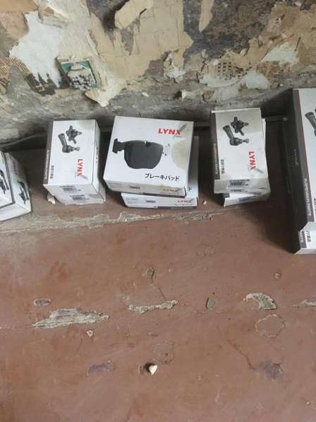 Запчасти для разных легковых авто в Санкт-Петербурге