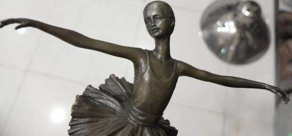 Бронзовая статуэтка Балерина в Ставрополе
