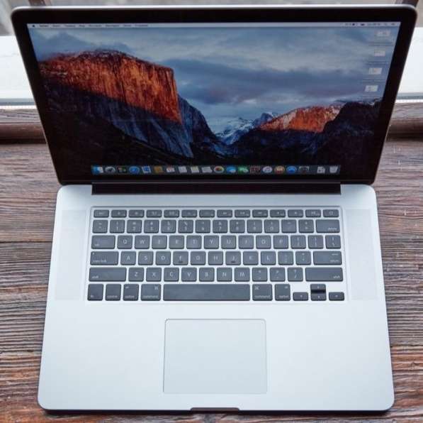 Apple MacBook Pro 15-Inch "Core i7" 2.6 Mid-2012 Retina A139