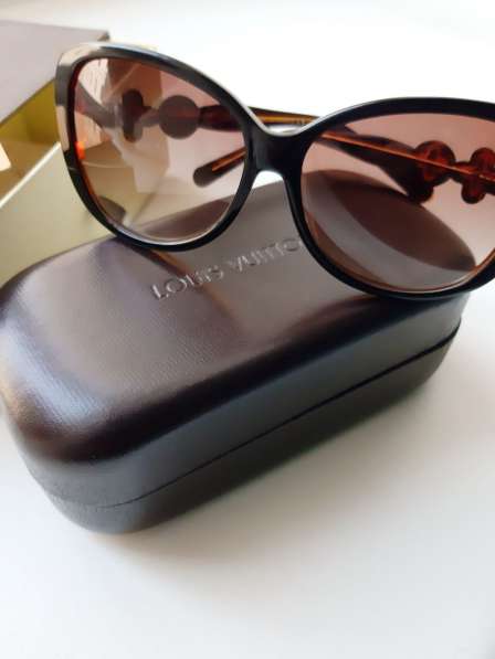 Новые солнцезащитные очки Louis Vuitton в Санкт-Петербурге фото 5