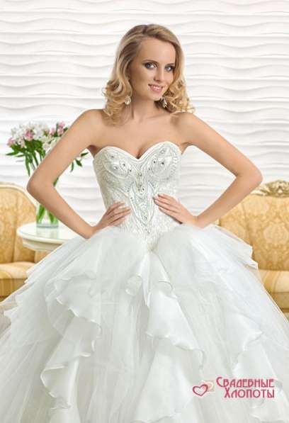 Продам свадебное платье в Мурманске