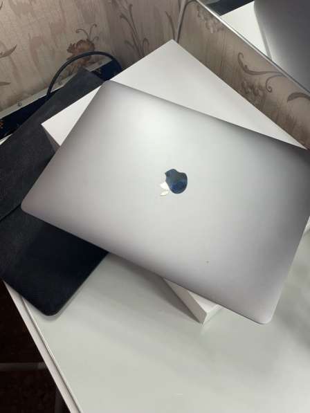 MacBook Air 13 2020г, 256 ГБ, Space Gray