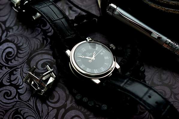 Роскошные часы Gevril Swiss Made, сапфир, застежка-бабочка в Рязани фото 6