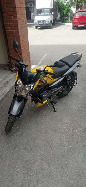 BAJAJ PULSAR NS 125