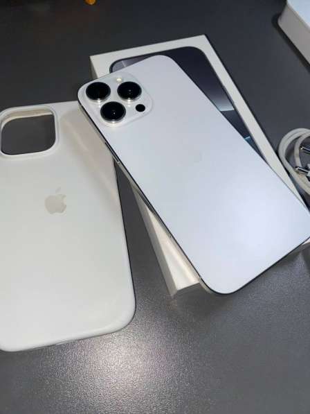 IPhone 16 pro max 256 гб