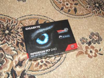 видеокарту GigaByte Radeon R7 240 2gb в Уфе