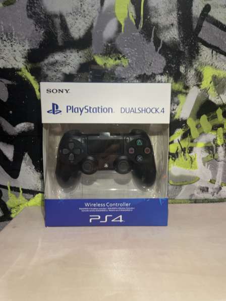 Джойстик DualShock 4