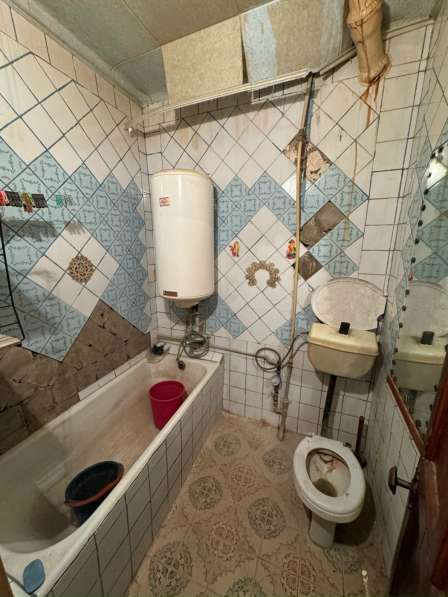 3к. кв. остановка ш-та Батова документы готовы в фото 5