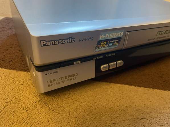 Видеомагнитофон Panasonic NV-HV60 в Звенигороде
