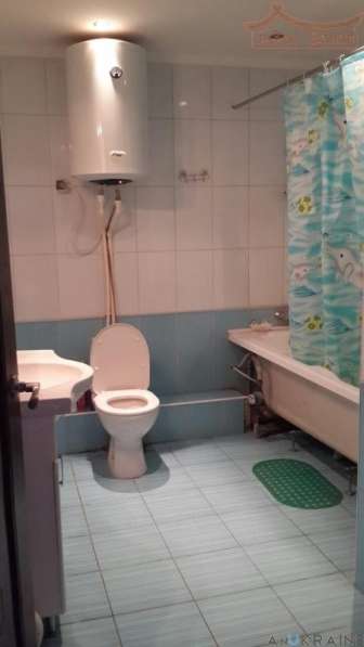 Трехкомнатная квартира на Вильямса в фото 4