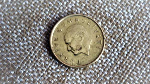 Турция 100 лир, 1990