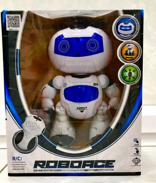 Робот с пультом «ROboAke»