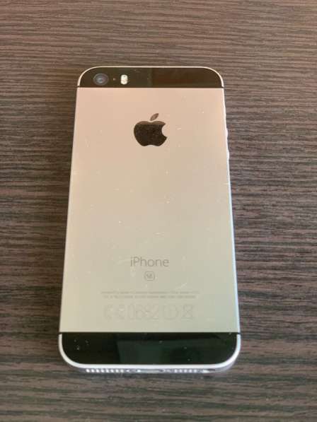 IPhone se 32gb в Омске фото 7