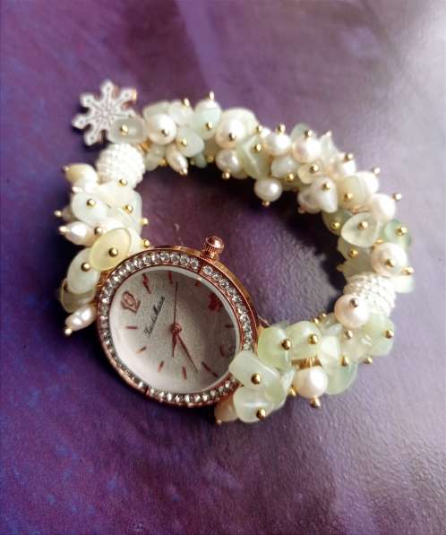 Часы с браслетом из натуральных камней в фото 4