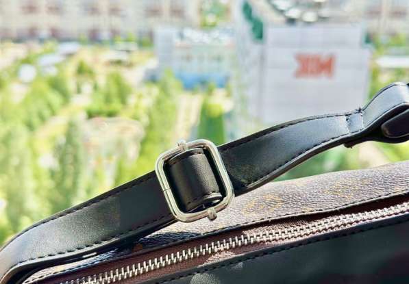 Поясная сумка Louis Vuitton в Барнауле фото 4
