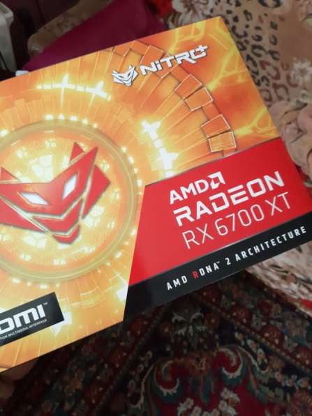 Видеокарта Sapphire AMD Radeon RX 6700 XT nitro+