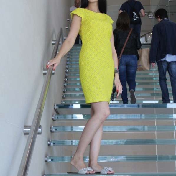 Яркое платье NORM