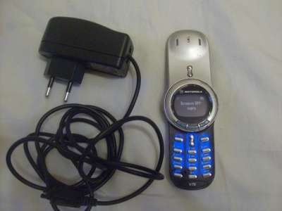 сотовый телефон Motorola Motorola V70