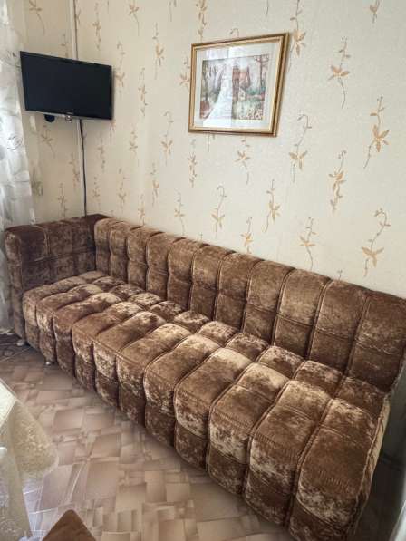 Диван кухонный