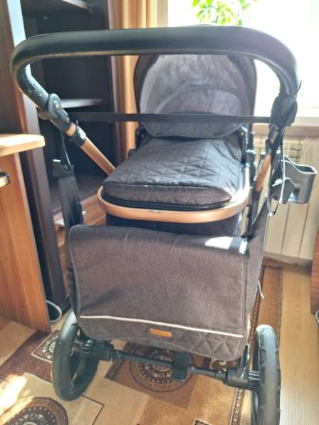 Продам коляску 3в1